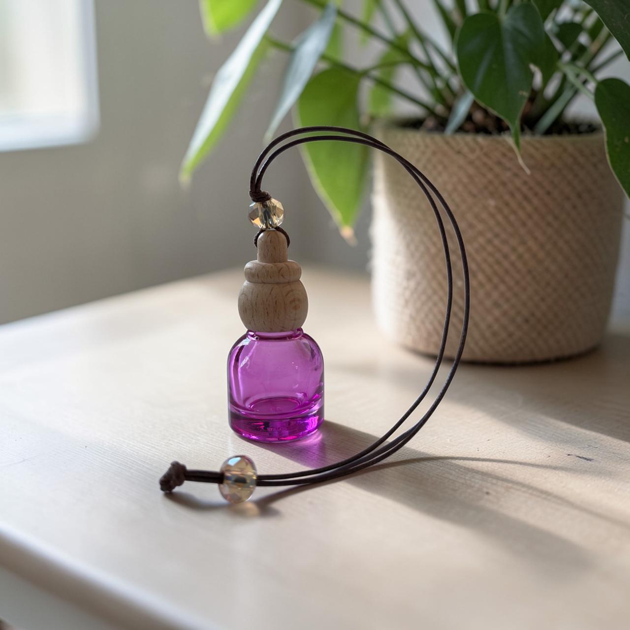 Difusor de Auto Colgante Vidrio Fucsia