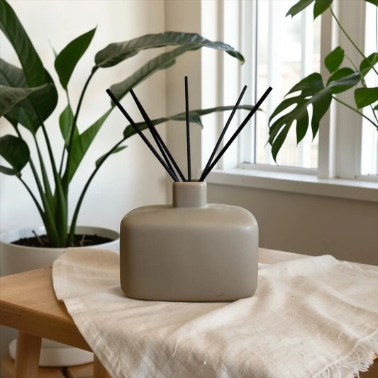 Difusor de Varillas Beige Cerámica Mate Minimalista Brummé